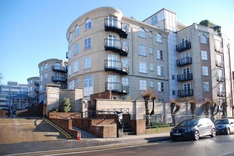 Worple Road, Wimbledon, London, SW19