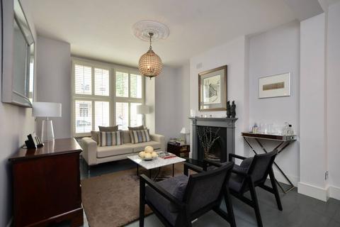 1 bedroom flat for sale, Heyford Avenue, Vauxhall, London, SW8