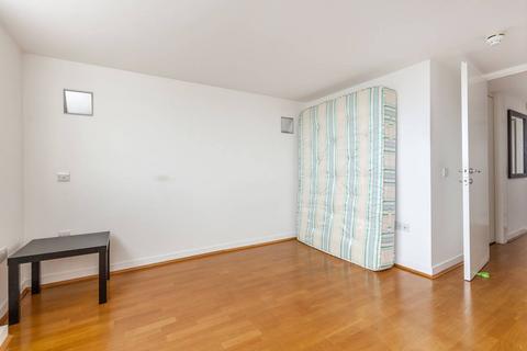 2 bedroom flat to rent, Lawn Lane, Vauxhall, London, SW8