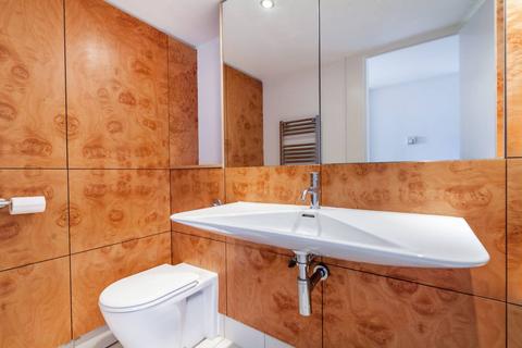 2 bedroom flat to rent, Lawn Lane, Vauxhall, London, SW8