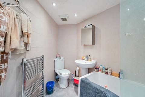 undefined, Leeward Court, E1W, Wapping, London, E1W