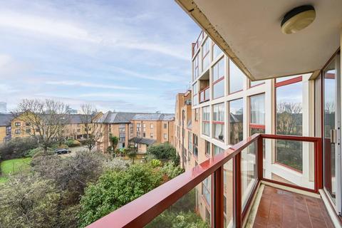 1 bedroom flat for sale, Leeward Court, E1W, Wapping, London, E1W