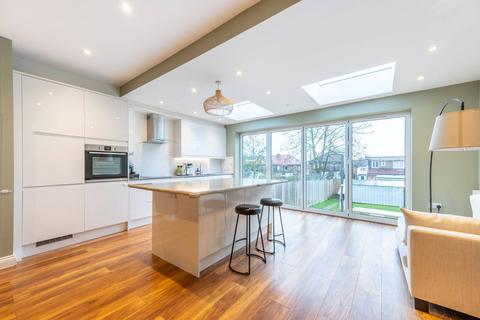 3 bedroom terraced house to rent, Dollis Hill Lane, Dollis Hill, London, NW2