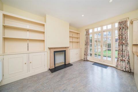 4 bedroom terraced house to rent, First Avenue, London SW14
