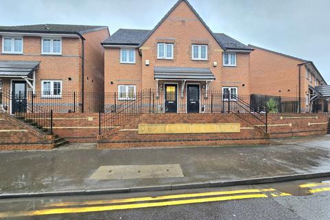 Derwentwater Road, Gateshead NE8
