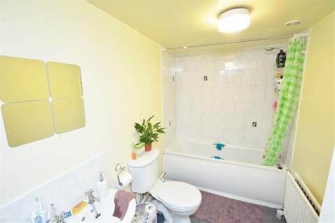undefined, - Egerton Road Chortlon, North M21