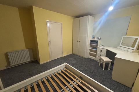 undefined, Macaulay Road, Coventry CV2