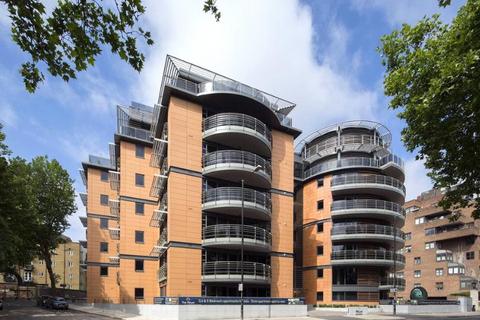 4 bedroom apartment to rent, Atrium Apartments, St John's Wood NW8