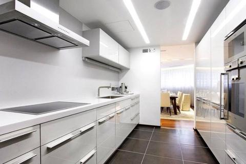 4 bedroom apartment to rent, Atrium Apartments, St John's Wood NW8
