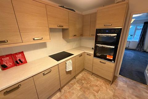 undefined, Derwent Drive, Chinley, High Peak