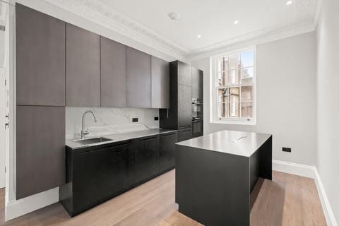 3 bedroom flat to rent, Clifton Road, London