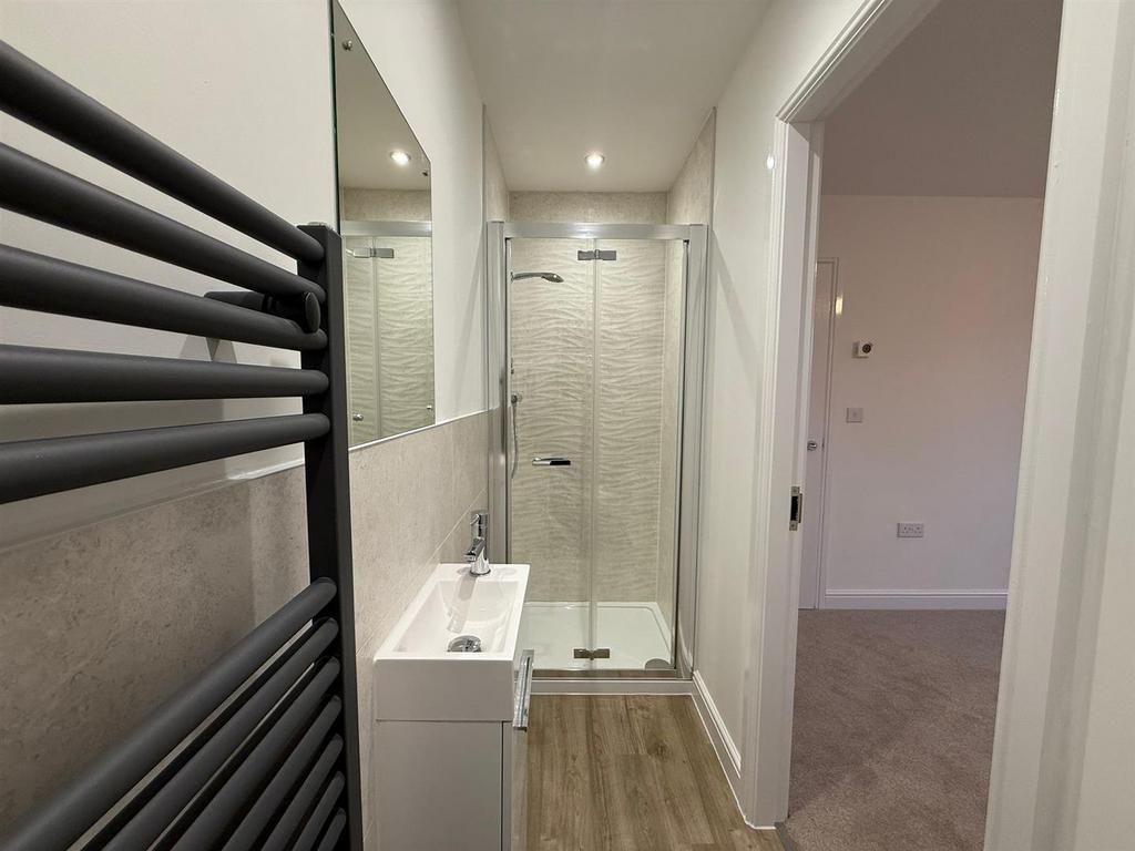 Ensuite.jpg
