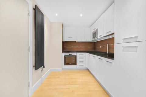1 bedroom flat to rent, Sir John Lyon House, 8 High Timber Street, London