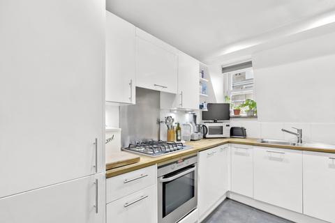 undefined, Tooley Street, Southwark, London