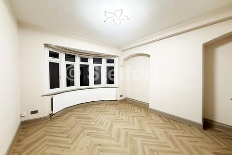 Templars Avenue, London NW11