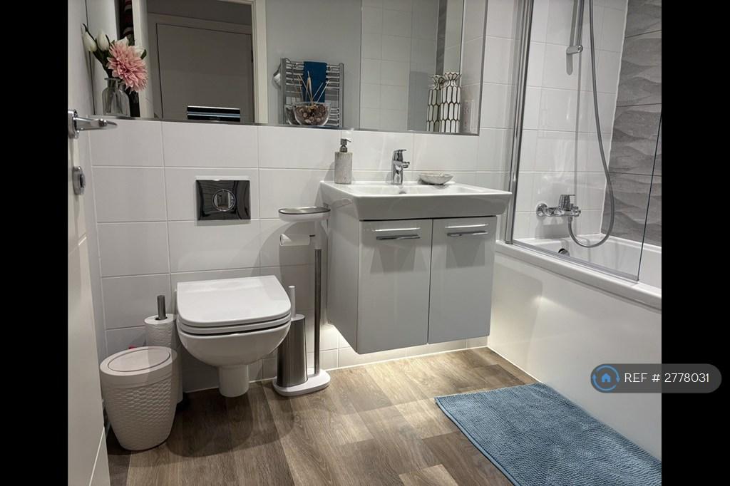 Ensuite Bathroom