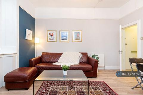 undefined, Ramsay Place, Edinburgh, EH15