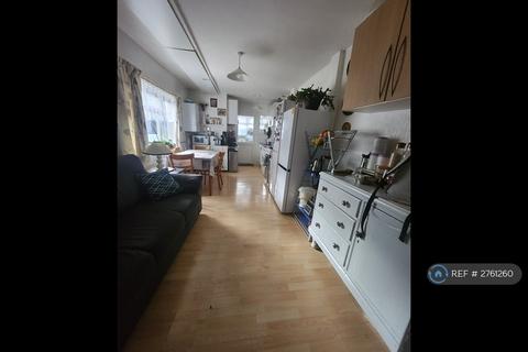 undefined, Raleigh Road, London, N8