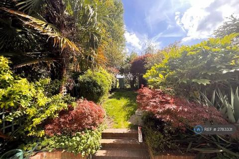 undefined, Small Lane, Bristol, BS16