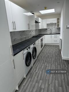 1 bedroom in a house share to rent, Barley Lane, Ilford, IG3
