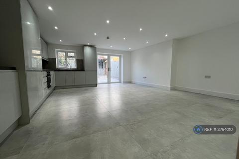undefined, Hobart Close, High Wycombe, HP13