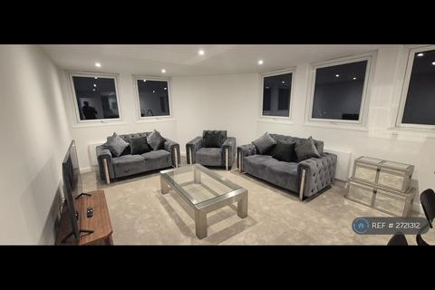 1 bedroom flat to rent, Tamar Square, Woodford Green, IG8