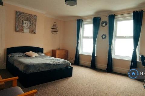 undefined, Kingston Road, Portsmouth, PO2