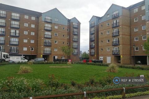 undefined, Argent Court, Grays, RM17
