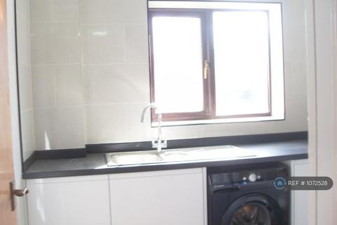 1 bedroom flat to rent, Wavel Place, London, SE26