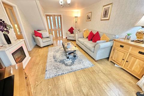 3 bedroom semi-detached house for sale, Ascot Drive, Great Sutton