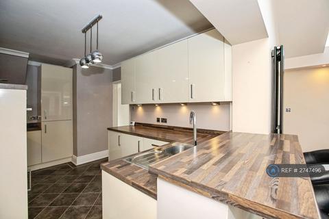 undefined, Hollowhead Lane, Blackburn, BB1