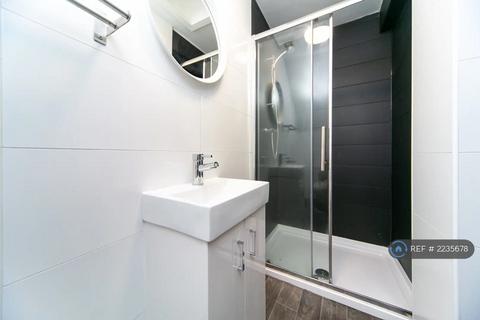 6 bedroom flat to rent, Great Newton Street, Liverpool, L3