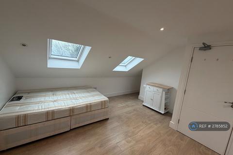 undefined, College Road, Cheshunt, Waltham Cross, EN8