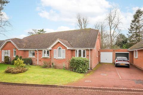 3 bedroom semi-detached bungalow for sale, Richmond Mews, Gosforth, Newcastle Upon Tyne
