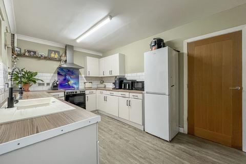 3 bedroom terraced house for sale, Fifth Avenue, Wolverhampton