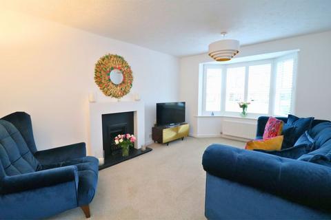 4 bedroom detached house for sale, Southfield Close, Aldridge