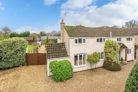 5 bedroom detached house for sale, 4 Ashing Lane,- Detached house + plot, Dunholme, Lincoln
