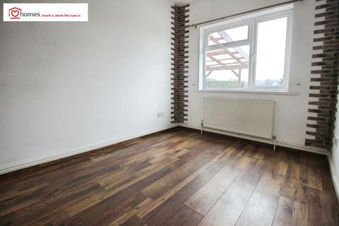 undefined, Pruden Avenue, Lanesfield, Wolverhampton