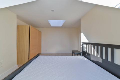 2 bedroom flat to rent, Vancouver Road, Forest Hill, London, SE23