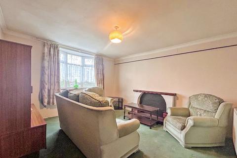 3 bedroom terraced house for sale, Kirby Close, Bilston, WV14 8PP
