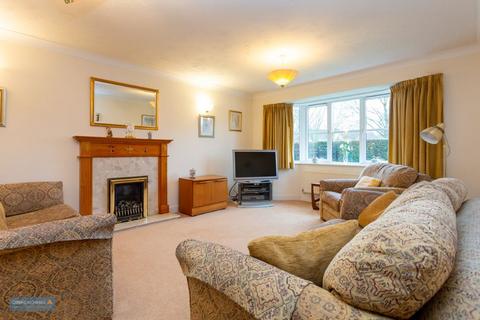 4 bedroom detached house for sale, Acland Round, Cotford St Luke