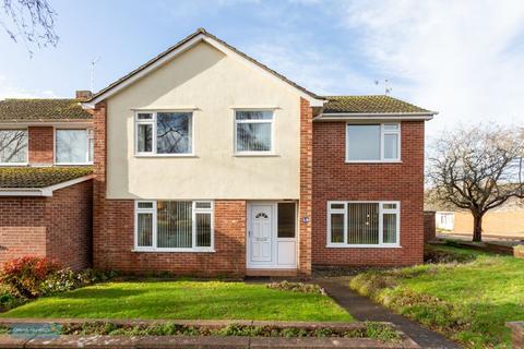 4 bedroom semi-detached house for sale, Manor Orchard, Taunton