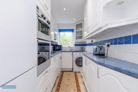 undefined, Langham Gardens, Taunton