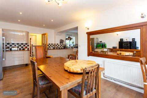 4 bedroom semi-detached house for sale, Wordsworth Drive, Taunton