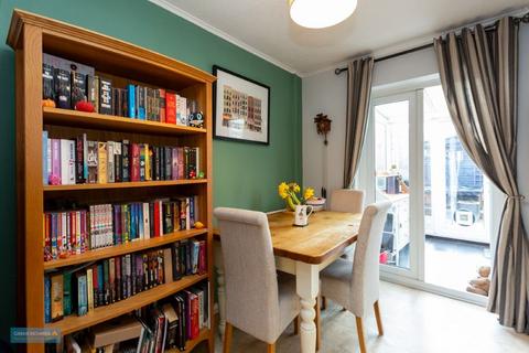 3 bedroom terraced house for sale, Clover Mead, Taunton