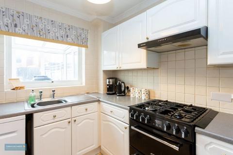3 bedroom terraced house for sale, Clover Mead, Taunton