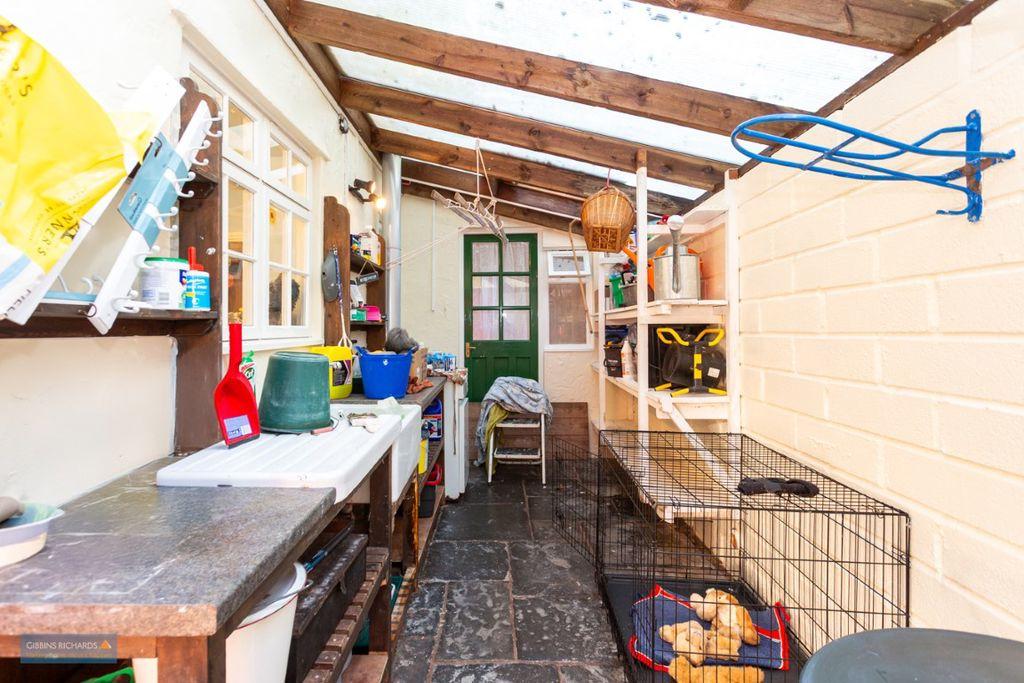 Lean-To
