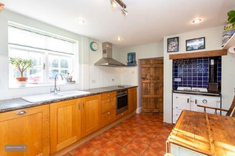 undefined, Bathealton, Taunton