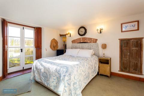4 bedroom semi-detached house for sale, Bathealton, Taunton