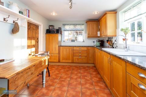 4 bedroom semi-detached house for sale, Bathealton, Taunton
